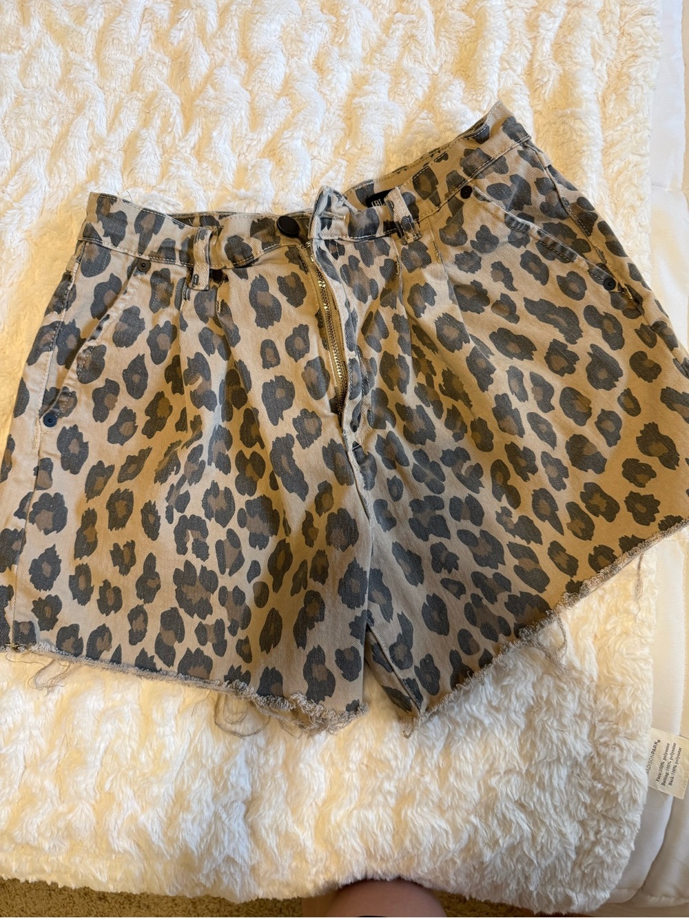 Blank NYC Leopard Print High-Rise Jean Shorts - Olive